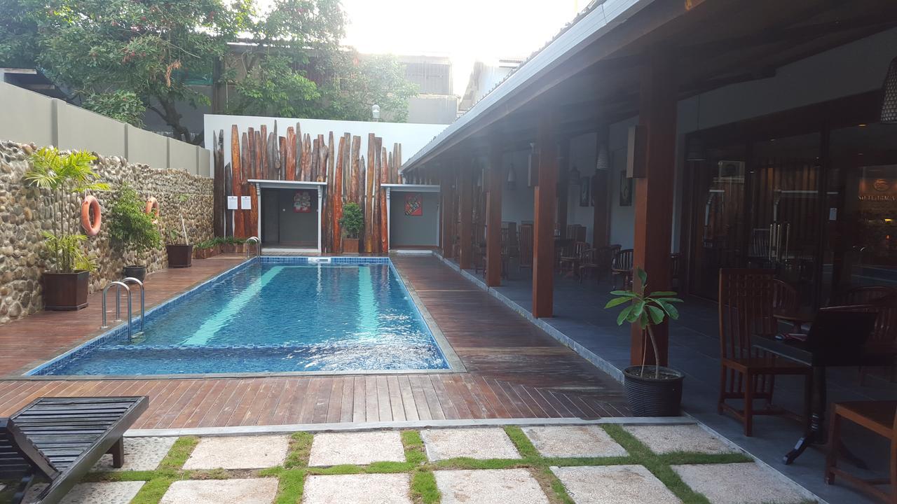 โรงแรมแกรนด์ เตมบาคา ติมิกา ภายนอก รูปภาพ